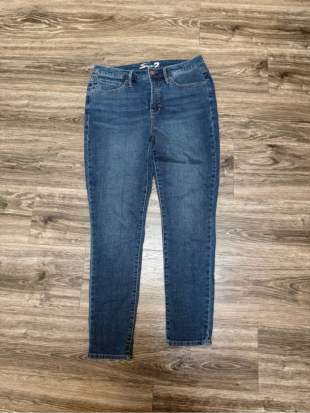 Seven7 Women's Skinny Jeans in Dark Blue Wash